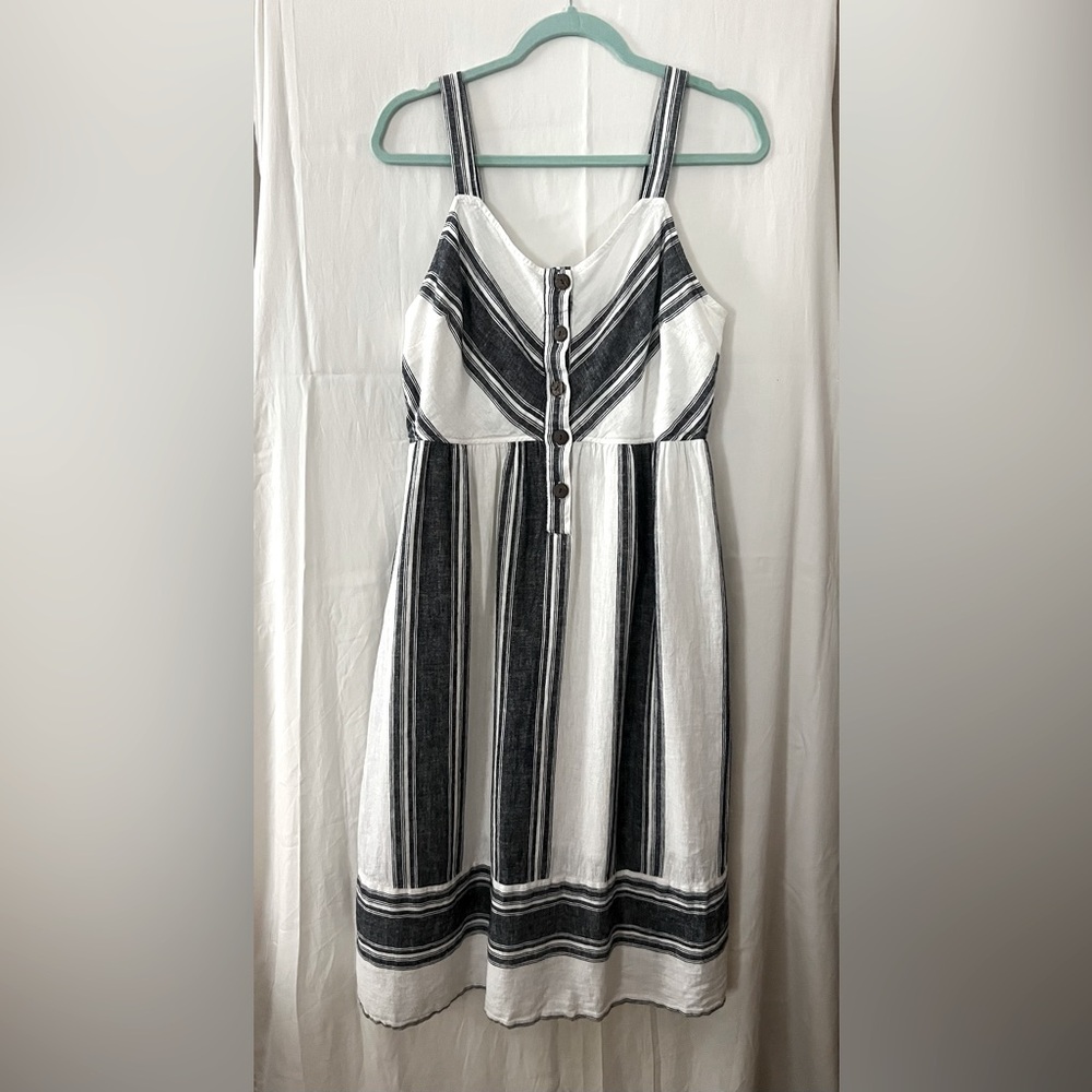 NWT Universal Thread navy & cream stripes sleeveless jumper dress size Med